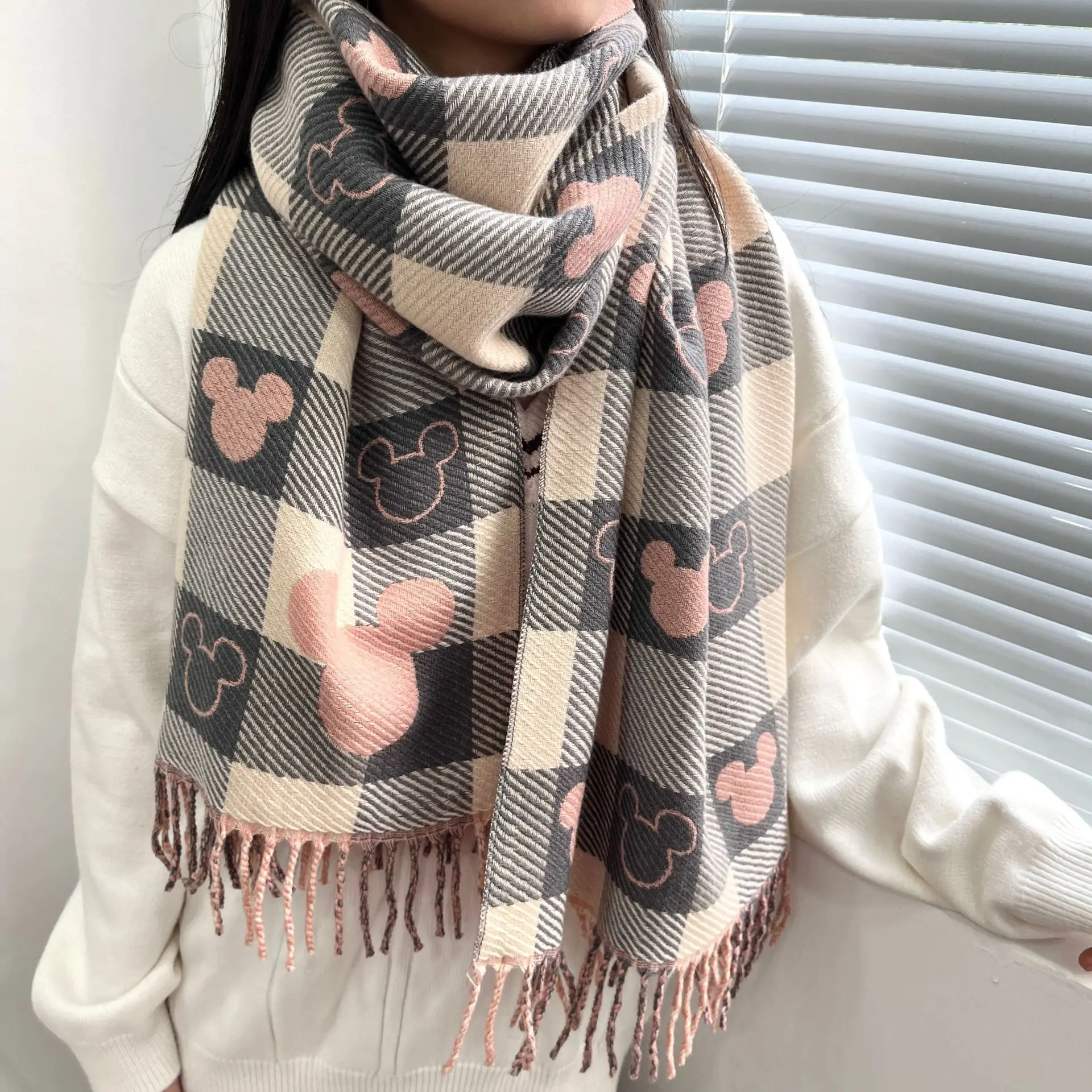 2025 Luxury Winter Cashmere Scarf Women New Design Warm Pashmina Long Tassel Scarves Female Printed Shawl Thick Foulard Bufanda